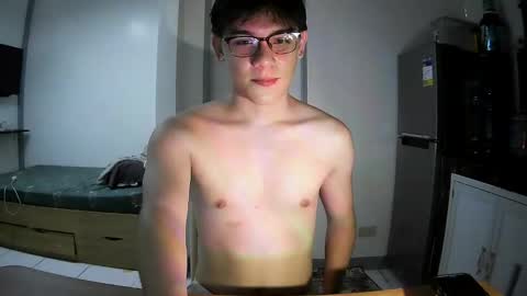 fastfucker_22 online show from May 6, 3:51 pm