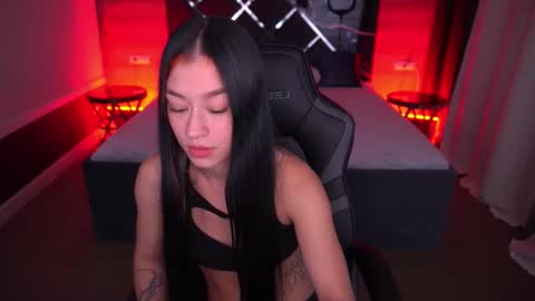 Nellie online show from October 25, 9:26 pm