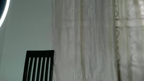 Snapshot of fatassfreak254 chatting on January 14, 2:22 pm Winnie online show from January 14, 2:22 pm