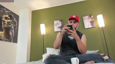M A T  T E O online show from May 14, 8:40 pm