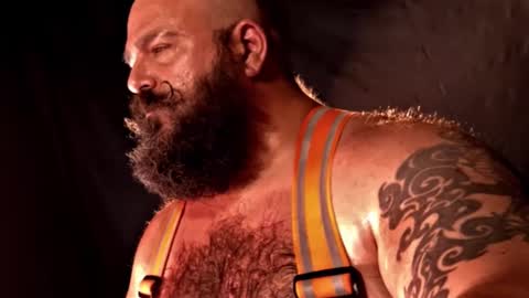 Snapshot of fatredneckpapa chatting on October 5, 10:56 am FAT PAPA online show from October 5, 10:56 am