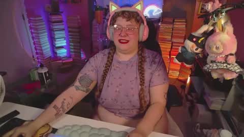 FatVeronica online show from July 2, 6:24 pm