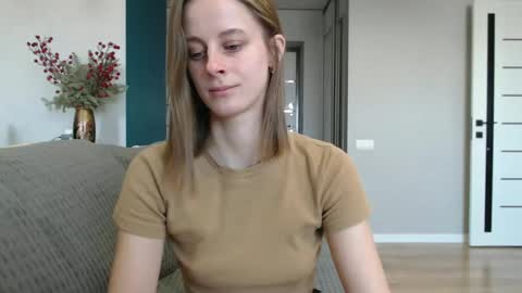 favoriteyour online show from February 18, 9:43 am