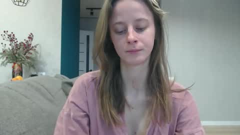 favoriteyour online show from January 11, 5:57 am