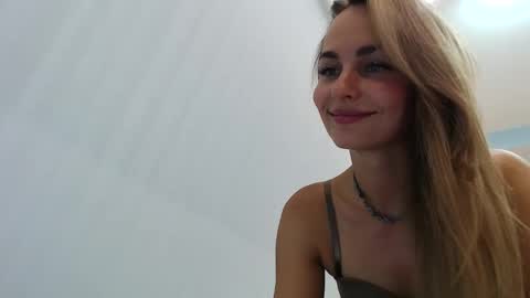 Snapshot of fayko21 chatting on September 12, 5:48 pm fayko21 online show from September 12, 5:48 pm