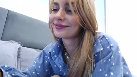Snapshot of fayko21 chatting on September 25, 6:26 pm fayko21 online show from September 25, 6:26 pm