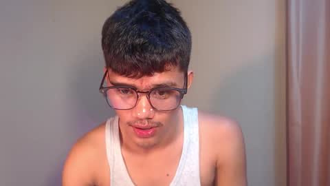 Snapshot of fearless_24 chatting on October 6, 8:48 pm Josh online show from October 6, 8:48 pm