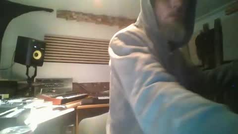 Snapshot of feelfemdom chatting on March 1, 5:27 pm feelfemdom online show from March 1, 5:27 pm