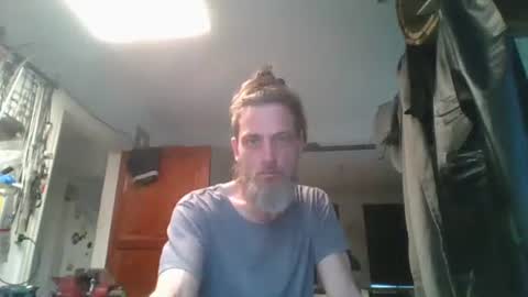 Snapshot of feelfemdom chatting on September 10, 11:22 am feelfemdom online show from September 10, 11:22 am