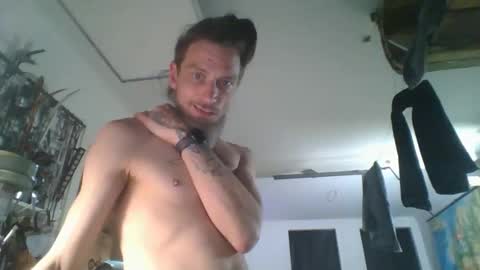 Snapshot of feelfemdom chatting on October 2, 11:03 pm feelfemdom online show from October 2, 11:03 pm