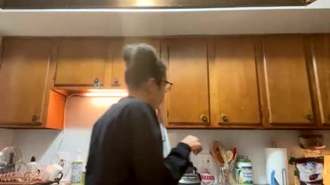 Soley online show from February 5, 1:47 am