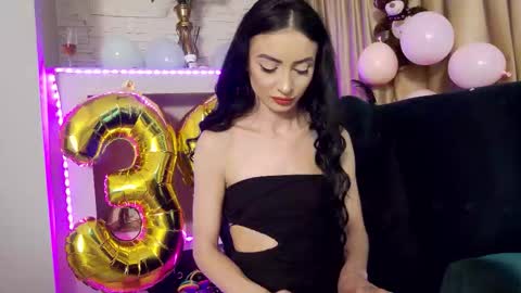 FeetVibe online show from November 15, 2:18 pm