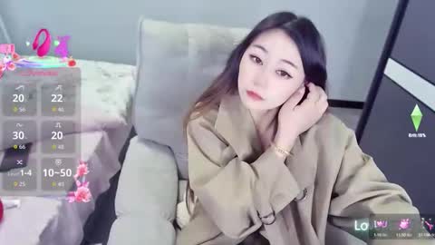 Snapshot of feifei_cn chatting on October 20, 12:26 am feifei online show from October 20, 12:26 am