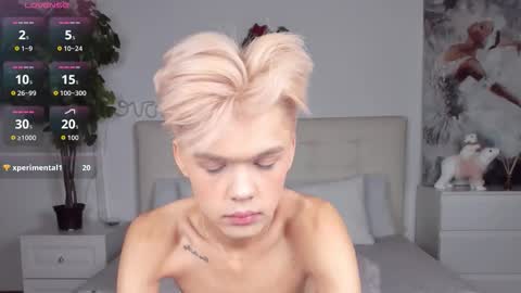 Felix online show from December 15, 9:11 pm