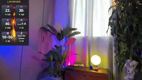 Snapshot of felixsantox chatting on September 28, 7:23 pm FelixSantos online show from September 28, 7:23 pm