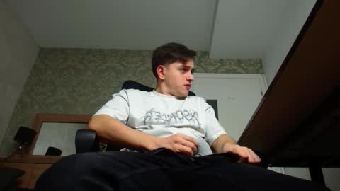 FelixStark online show from November 8, 6:05 am