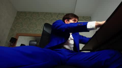 FelixStark online show from October 13, 4:47 am