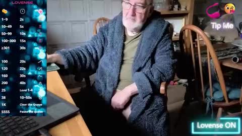 Adam online show from October 16, 8:14 am