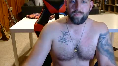 fenrir226453 online show from August 10, 1:54 am