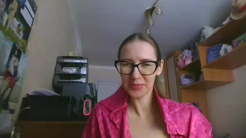 feraliss online show from January 16, 9:51 am