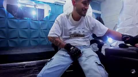 Daniel Fernando online show from March 11, 3:25 am