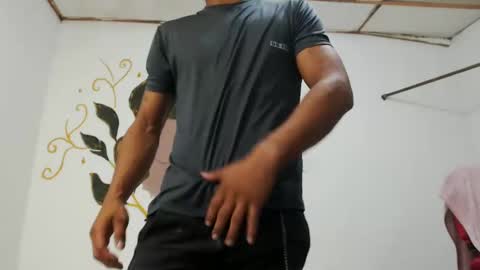 Snapshot of fernandez_latinblack chatting on February 13, 7:03 am fernandez_latinblack online show from February 13, 7:03 am