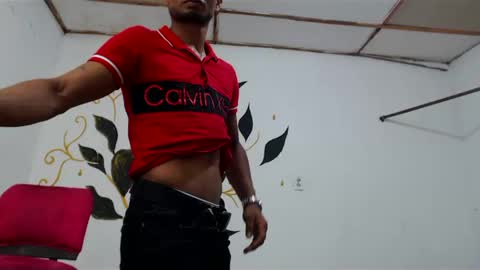 Snapshot of fernandez_latinblack chatting on February 23, 11:14 pm fernandez_latinblack online show from February 23, 11:14 pm