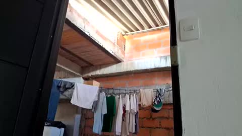 Snapshot of ferpaisa2024 chatting on October 21, 3:59 pm insta ferxx1210 Fercho online show from October 21, 3:59 pm