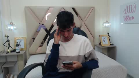 FER PHOENIX online show from March 7, 9:51 am