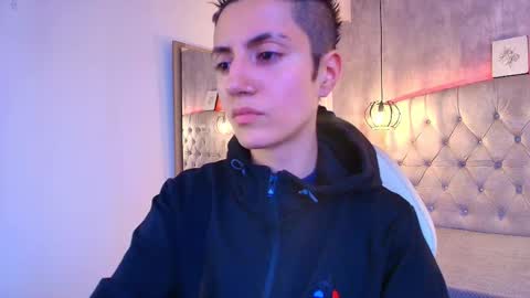   online show from December 21, 12:22 pm