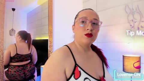 Snapshot of fieryluciana chatting on September 30, 4:01 am Luciana online show from September 30, 4:01 am