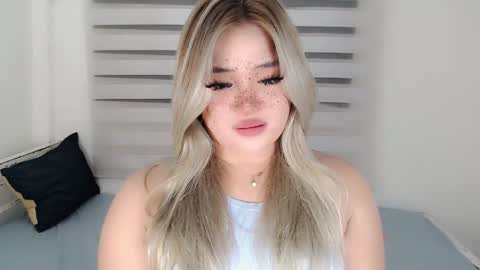  Angela  DONT FORGET TO FOLLOW AND GIVE ME APPRECIATION online show from January 8, 3:23 am