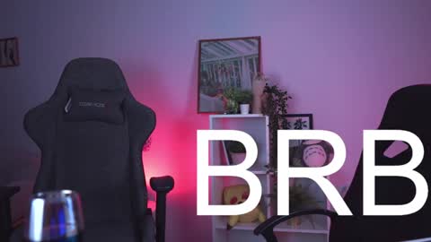 cap and Lana  online show from January 17, 11:17 am