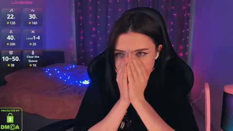 LEEN online show from January 4, 7:03 am