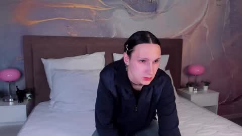 Snapshot of filldamon chatting on March 2, 5:04 pm Honey Ill be waiting for you Tue Wed Thu Fri Sat Sun 10am-5pm online show from March 2, 5:04 pm