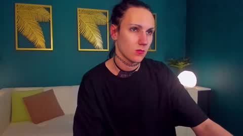 Snapshot of filldamon chatting on March 6, 3:02 am Honey Ill be waiting for you Tue Wed Thu Fri Sat Sun 10am-5pm online show from March 6, 3:02 am
