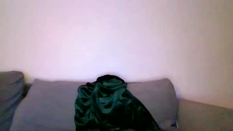 MilfnDaddy online show from March 11, 6:52 am