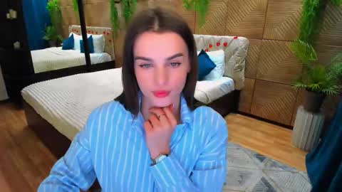 Amanda online show from February 25, 4:21 pm