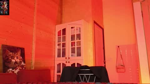 Lady online show from March 11, 6:33 pm