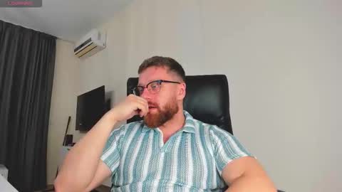 FindomGuyXXX online show from March 10, 3:49 pm