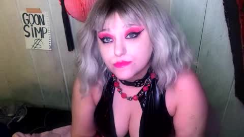 findommefoxi online show from January 31, 1:43 am