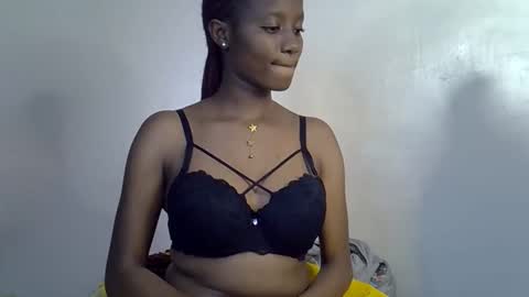 Snapshot of fine_slim chatting on October 4, 7:44 pm slimmie online show from October 4, 7:44 pm