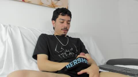 finn_jackson online show from March 25, 9:21 pm