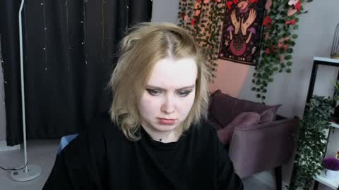 Fiona online show from April 2, 11:11 pm