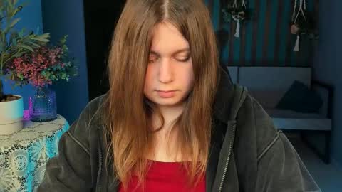 Snapshot of fioramarmoris chatting on September 26, 2:36 pm fiora online show from September 26, 2:36 pm