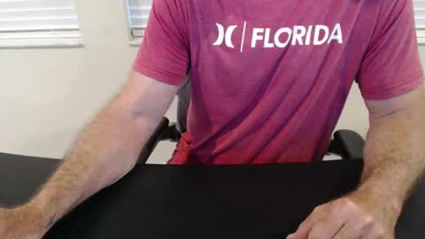 USAUSA online show from April 7, 12:40 pm