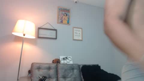 fire_boy69 online show from November 6, 4:43 pm