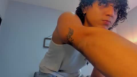 fire_boy69 online show from September 28, 8:40 pm