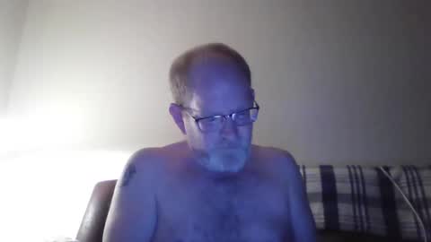 Hercomeonmyface online show from February 23, 1:46 am