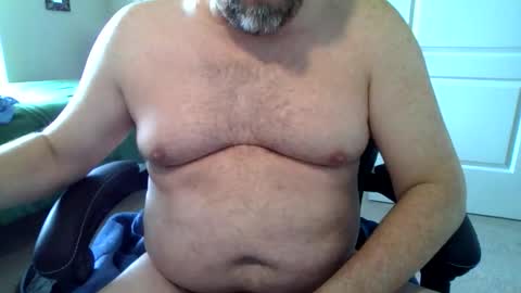 fitnhairy01 online show from April 30, 4:12 pm